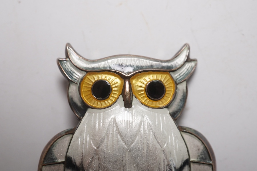 A David Andersen Norwegian sterling and enamel owl brooch, 36mm. Condition - good